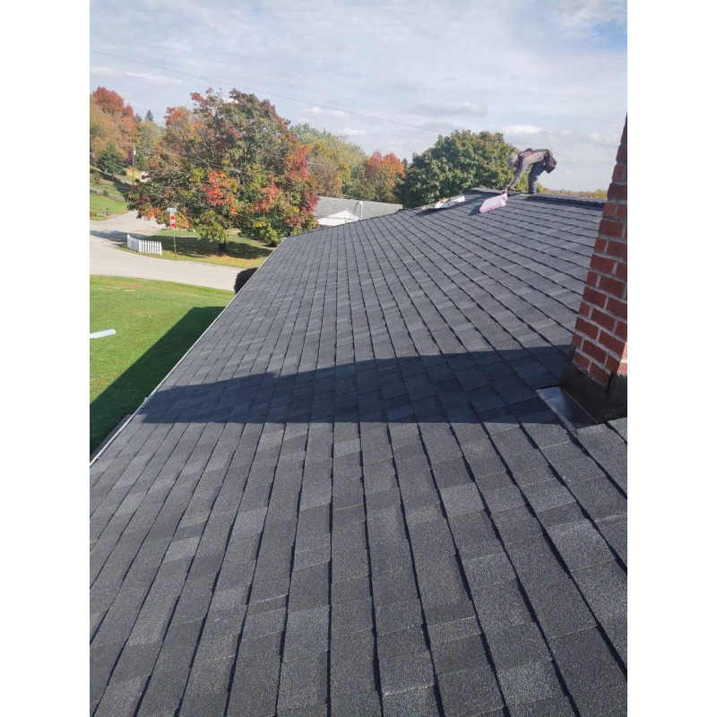 Бітумна черепиця Duration AR Onyx Black Бітумна черепиця Duration AR Onyx Black